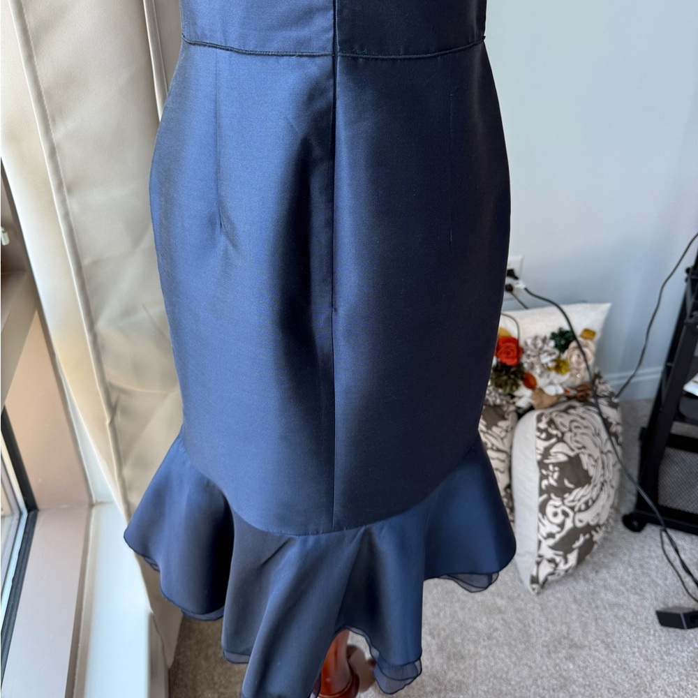 Carolina Herrera Midnight Navy V-Neck Ruffle-Hem Midi Dress - Picture 10 of 14